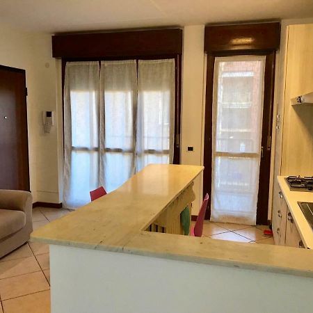 Emariva Apartment Роццано Экстерьер фото