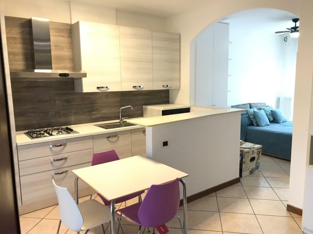 Emariva Apartment Роццано Экстерьер фото