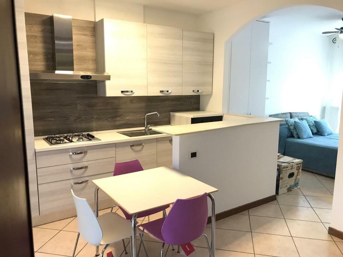 Emariva Apartment Роццано Экстерьер фото